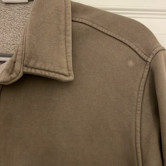 Brown aritzia TNA sweat fleece shacket - Picture 2 of 4